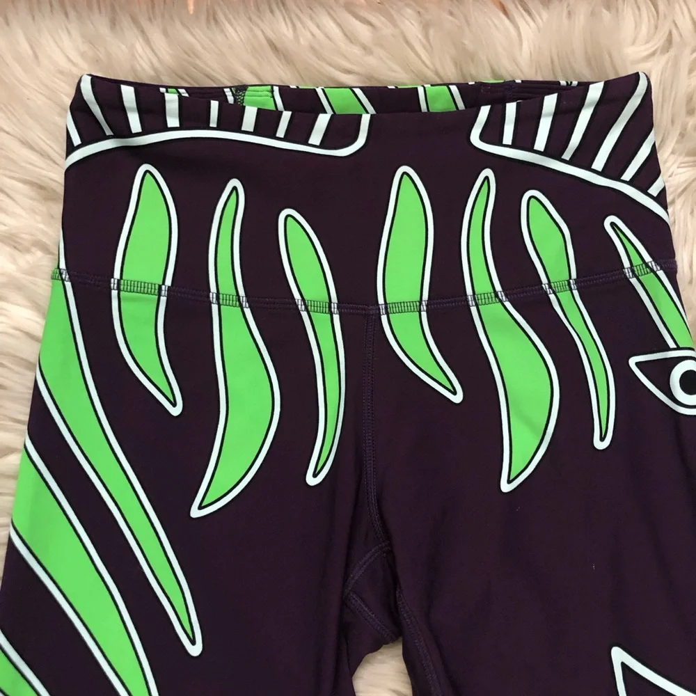 Tory Burch Weightless Printed 7/8 Legging Zebra High Waist Purple Green size XS